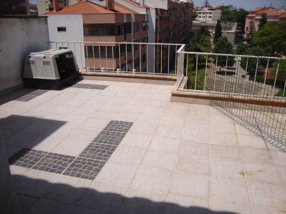  for sale apartment  Barcarena  Oeiras 3