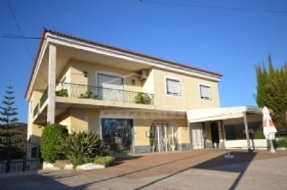  te koop villa  Estombar  Lagoa (Algarve) 1