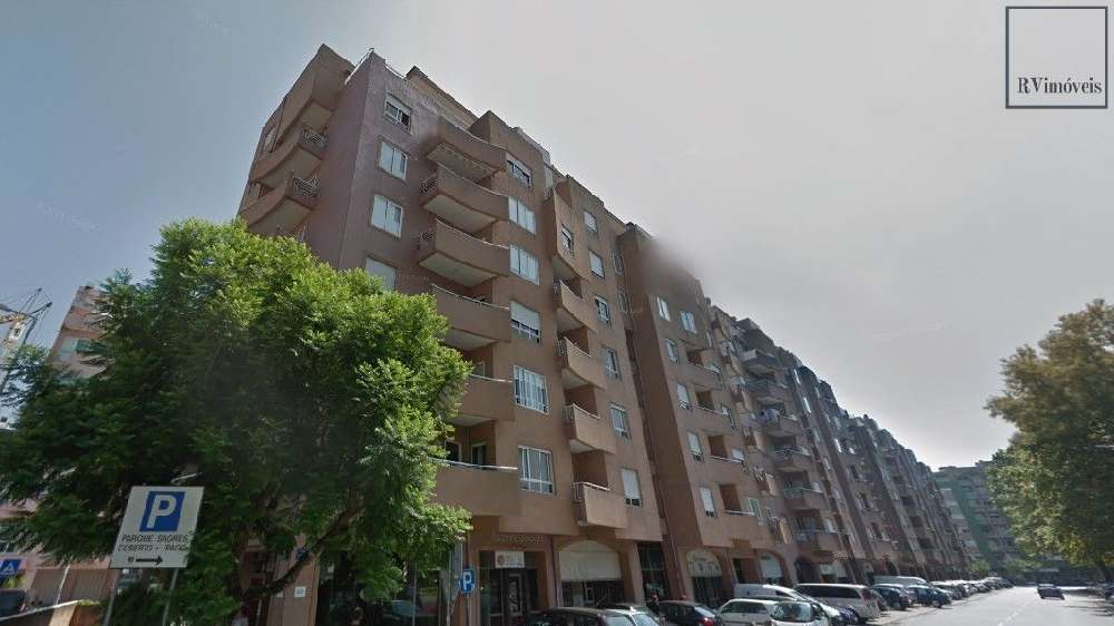  köpa lägenhet Vila Nova De Famalicão Braga 1