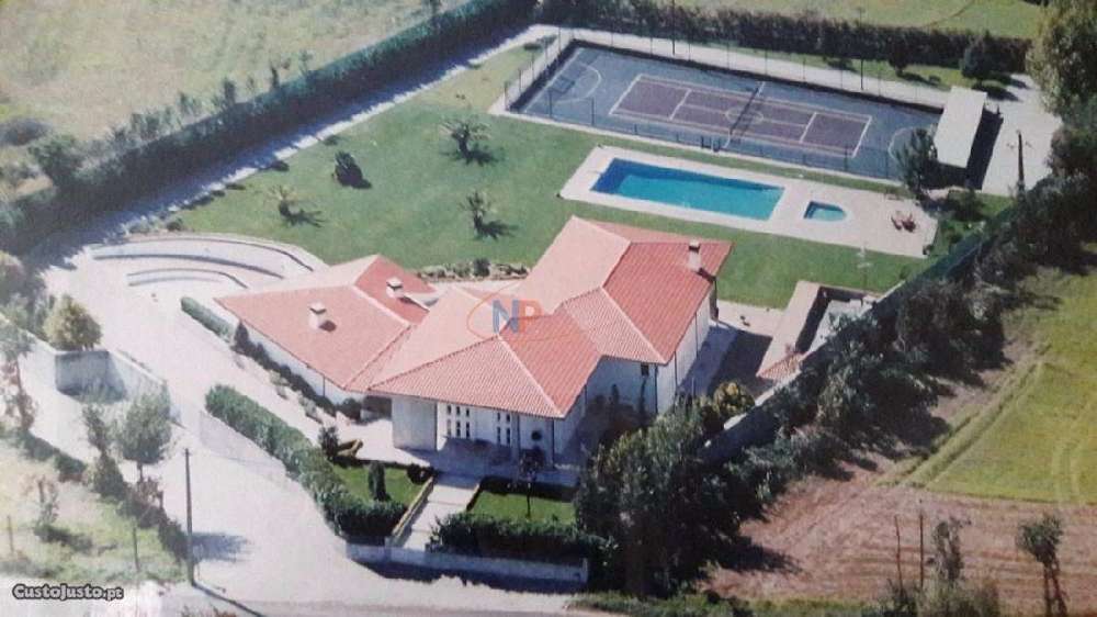 Guimarães Guimarães villa foto #request.properties.id#