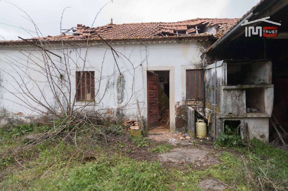  出售 屋  Alqueidão da Serra  Porto De Mós 2