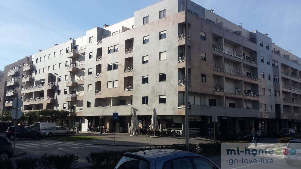Trofa Felgueiras 公寓 照片 #request.properties.id#