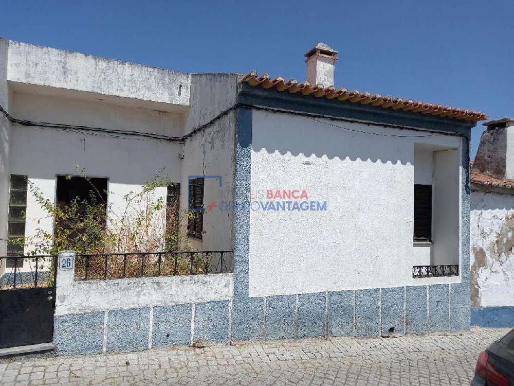  à venda casa  Vila Nova da Baronia  Alvito 2