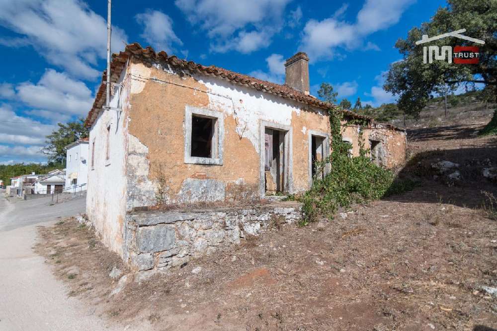 Alqueidão da Serra Porto De Mós casa foto #request.properties.id#