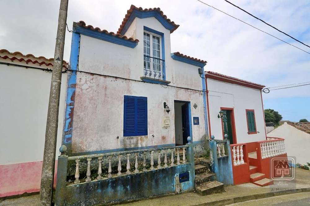 Maia Ribeira Grande casa foto #request.properties.id#