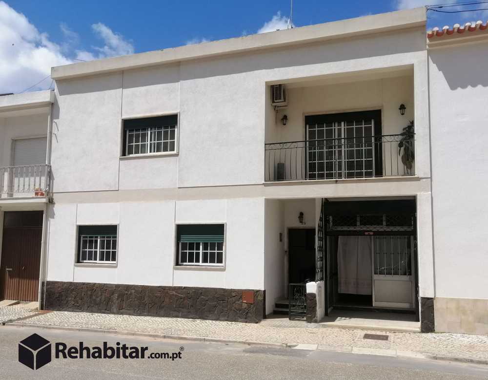 São João Alpiarça casa foto #request.properties.id#