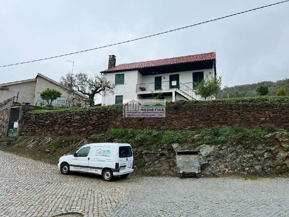 Vilares de Vilariça Alfândega Da Fé casa foto #request.properties.id#