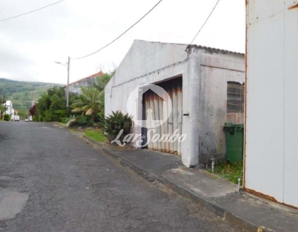  te koop huis Feteira Ilha do Faial 1