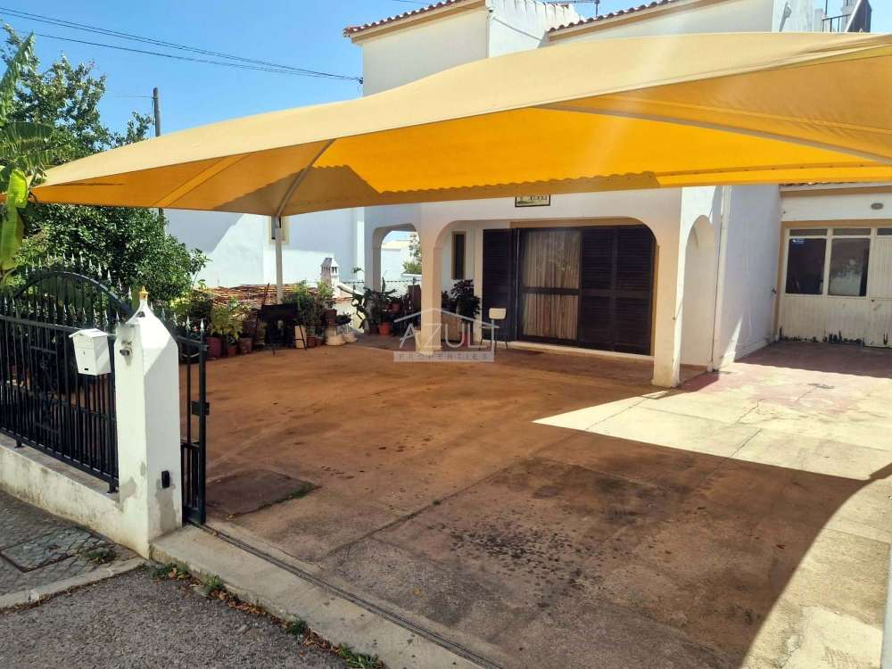  for sale villa  Estombar  Lagoa (Algarve) 3