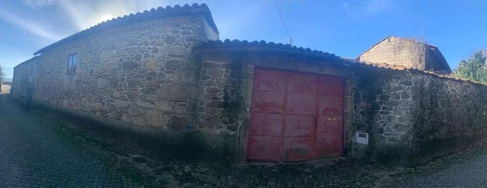 Abade de Neiva Barcelos casa foto #request.properties.id#