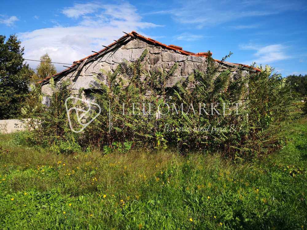 São Torcato Guimarães terreno foto #request.properties.id#