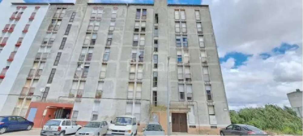 Baixa da Banheira Moita apartamento foto #request.properties.id#