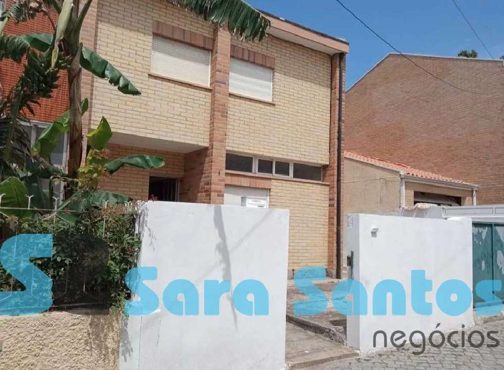  for sale house  Canelas  Vila Nova De Gaia 1