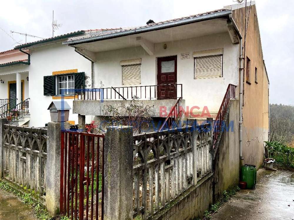 Góis Góis casa foto #request.properties.id#
