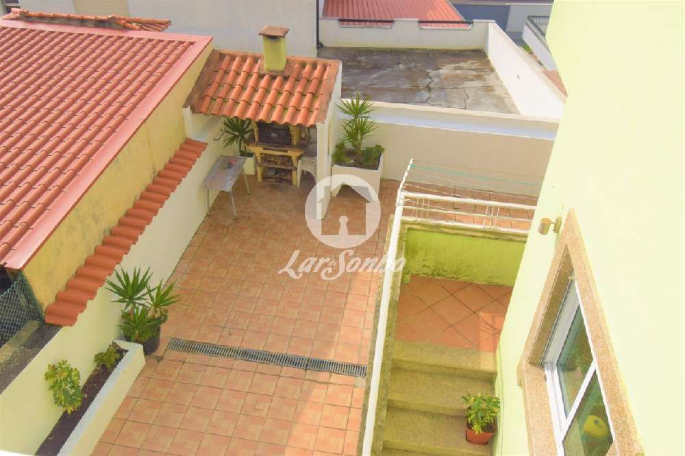 Muro Trofa casa foto #request.properties.id#