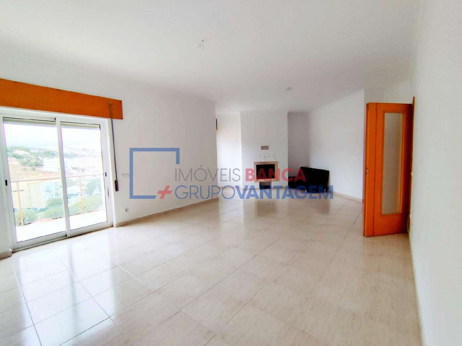  à venda apartamento Azambuja Azambuja 1