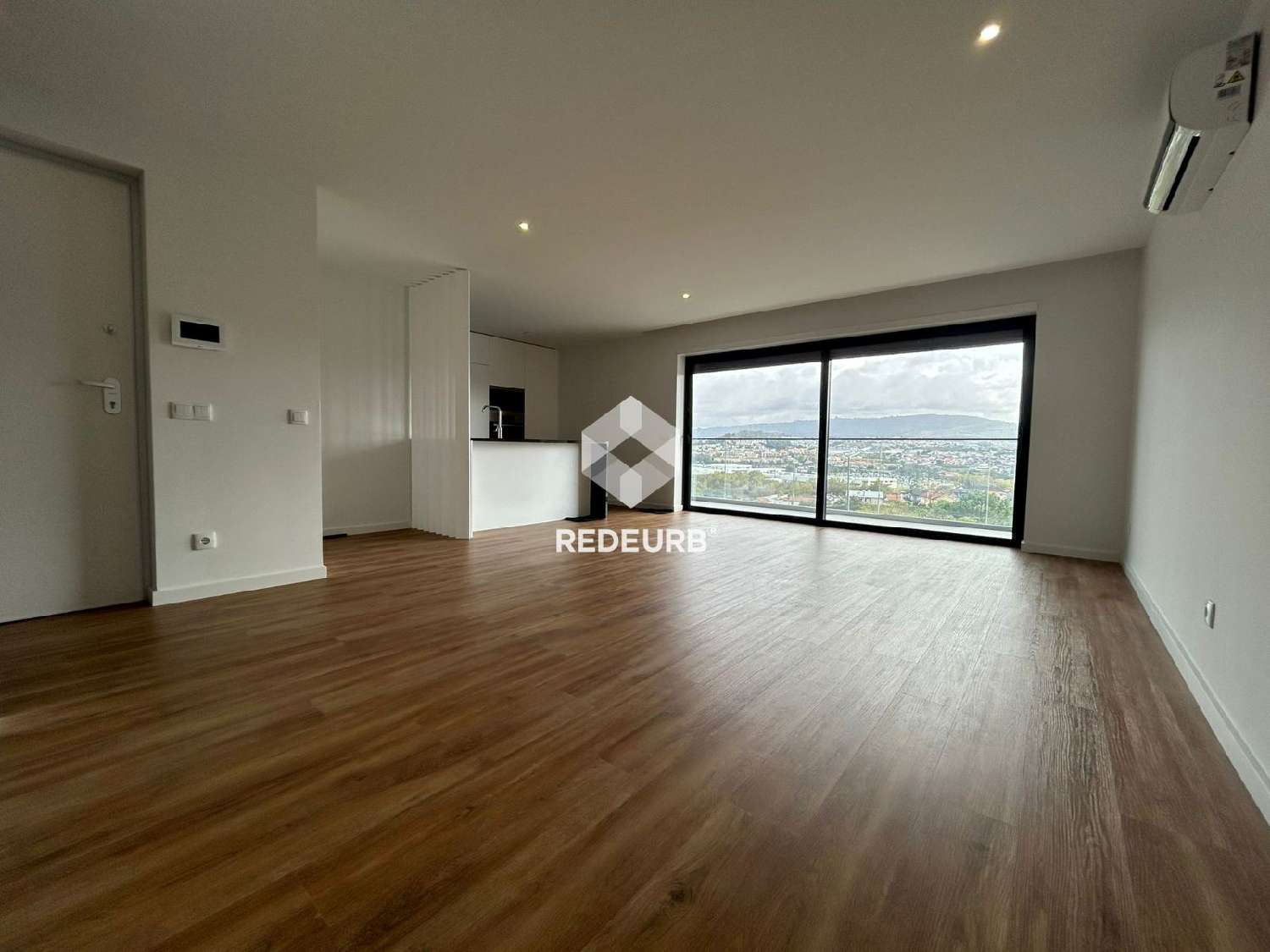  à venda apartamento Ferreiros Amares 3