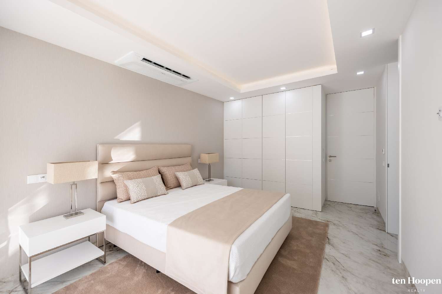  for sale apartment Lagos Lagos 7