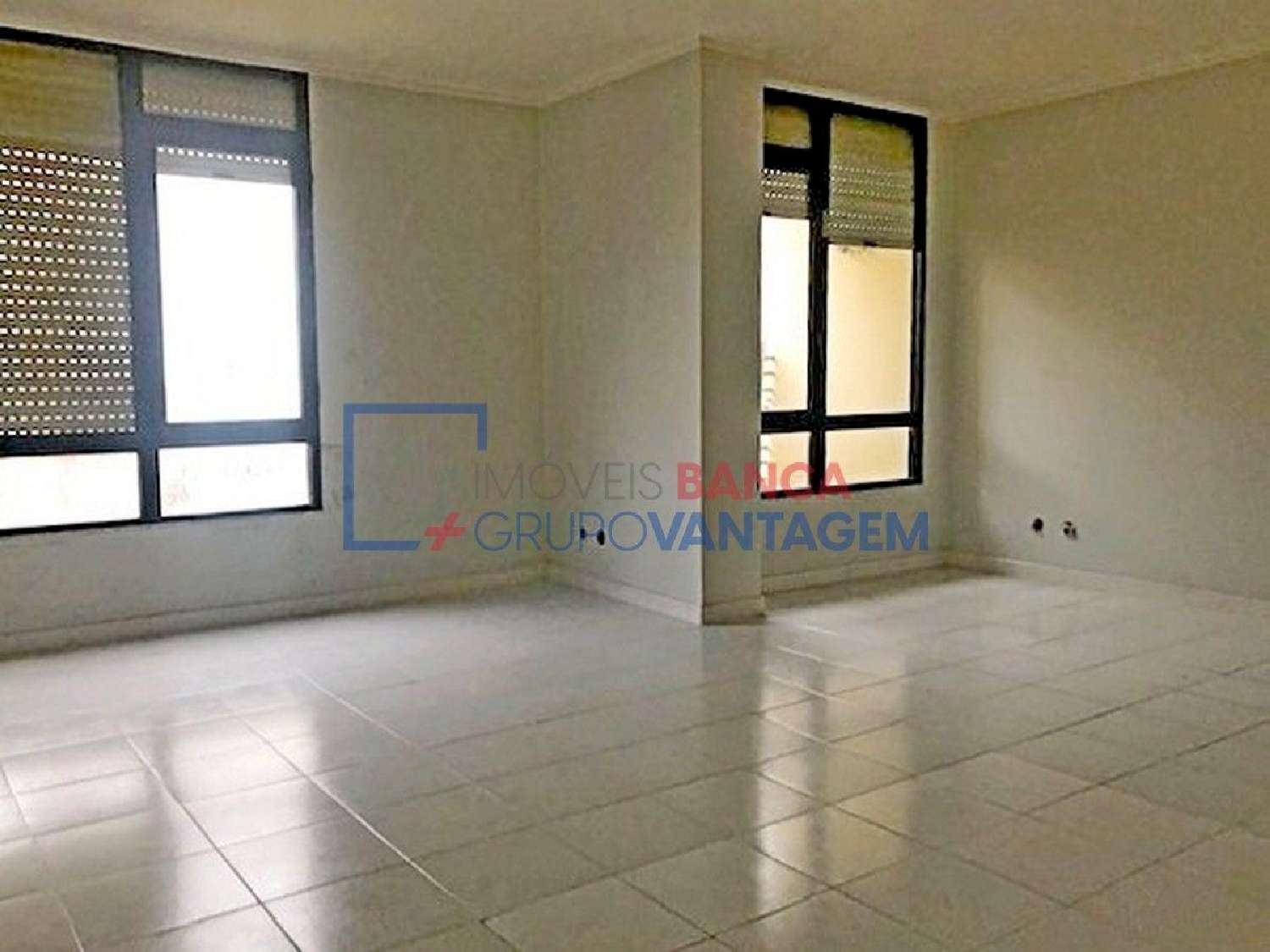  à venda apartamento Casal de Cambra Sintra 3