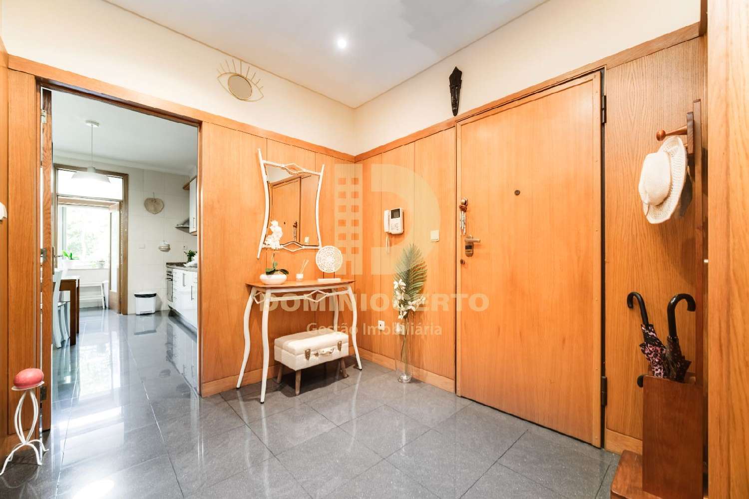en venta apartamento Maia Maia 3