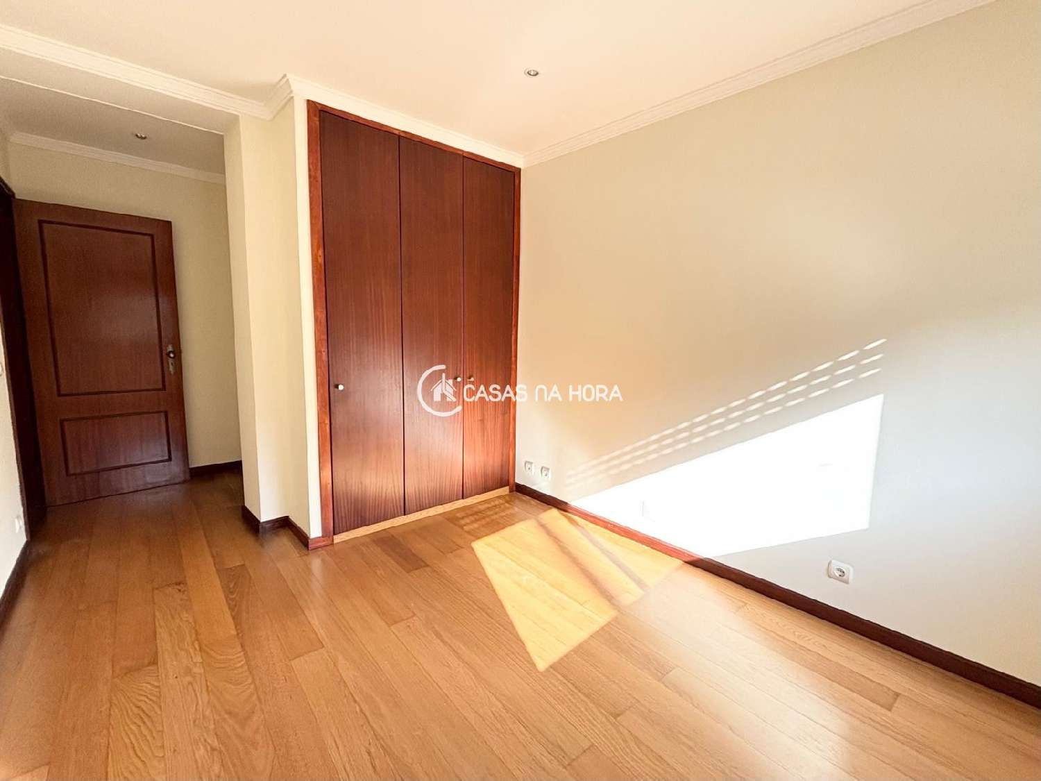 à venda apartamento Oliveira do Douro Cinfães 2