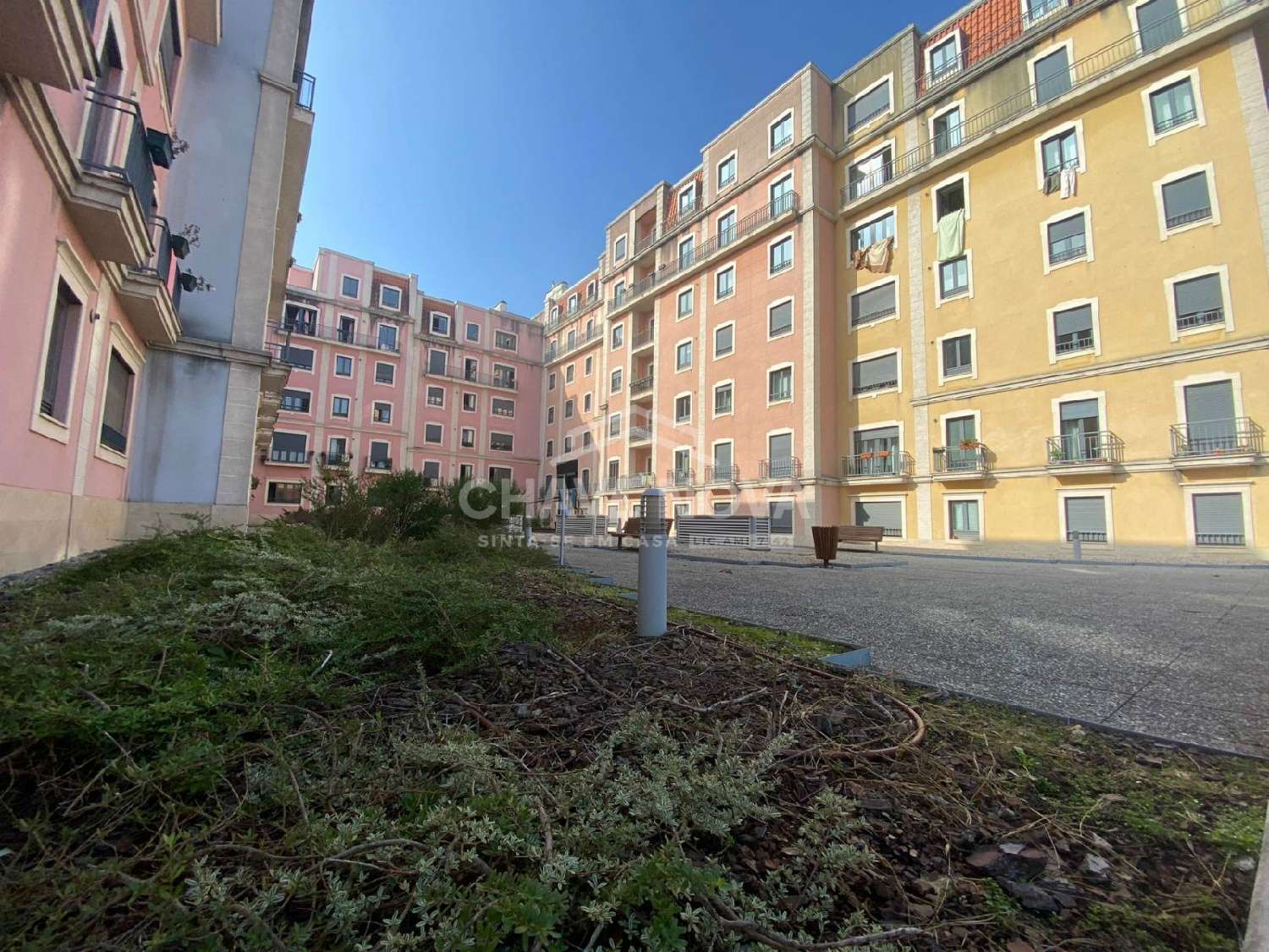  à venda apartamento Oliveira do Douro Cinfães 2