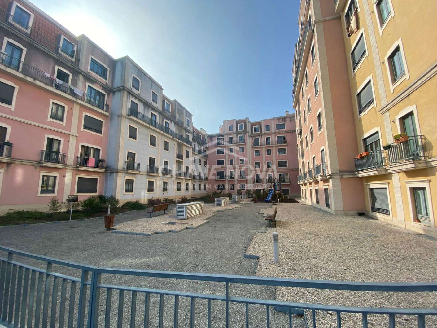  à venda apartamento Oliveira do Douro Cinfães 3