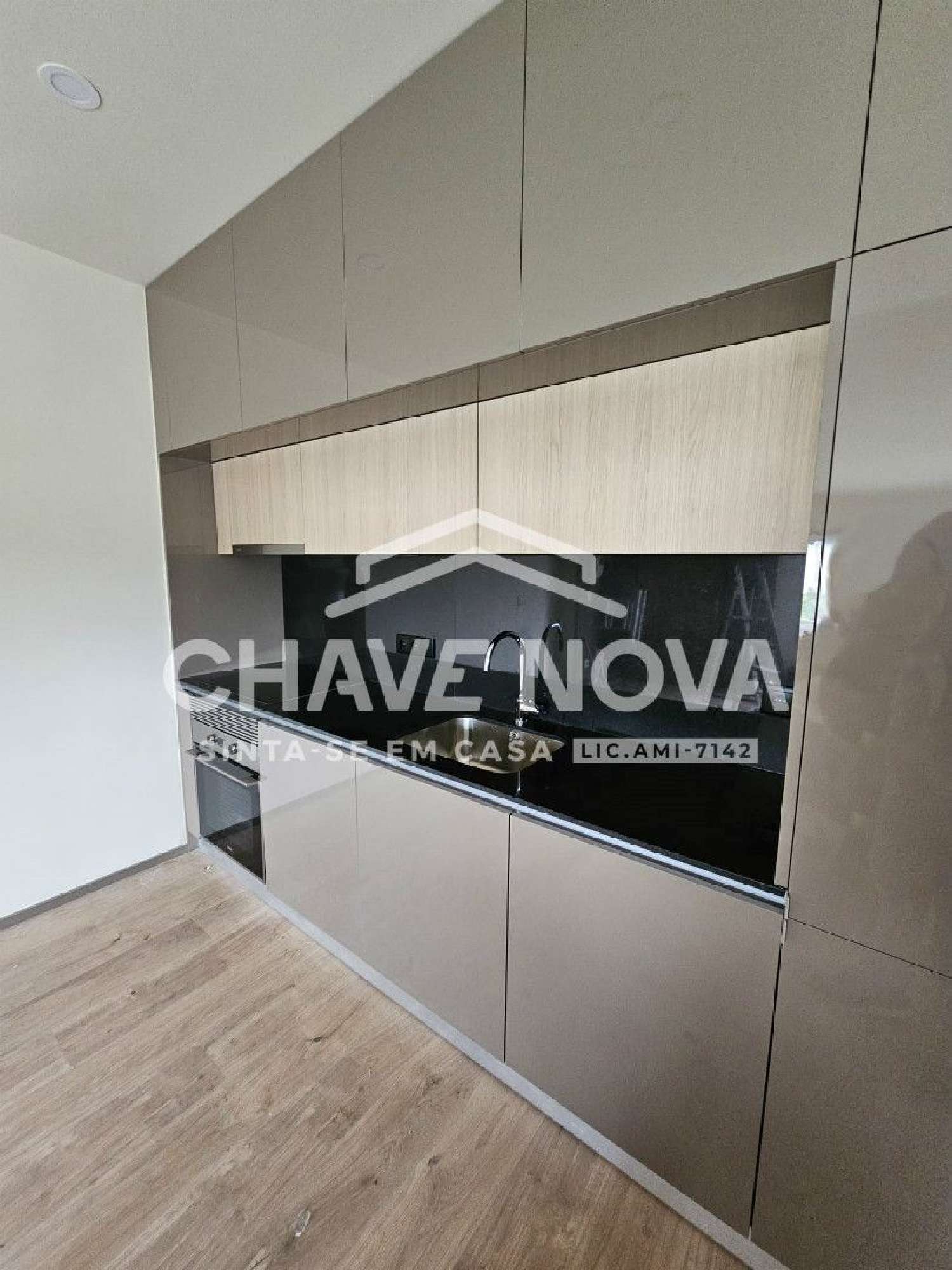  for sale apartment Pedroso Vila Nova De Gaia 1