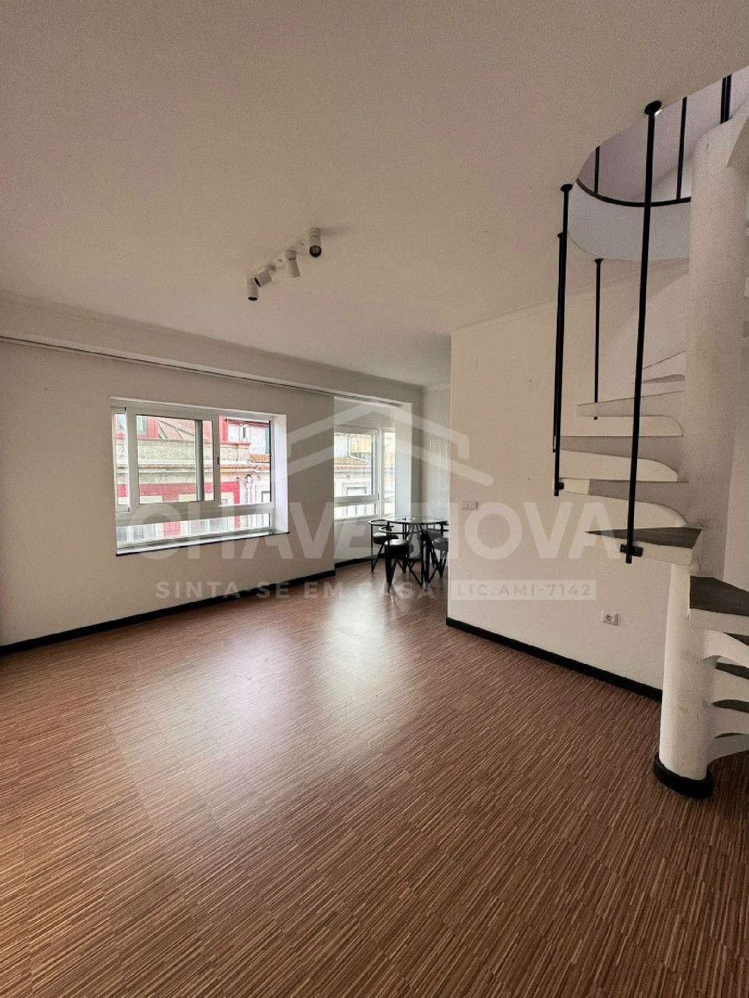 à venda apartamento Carvalhosa Paços De Ferreira 2