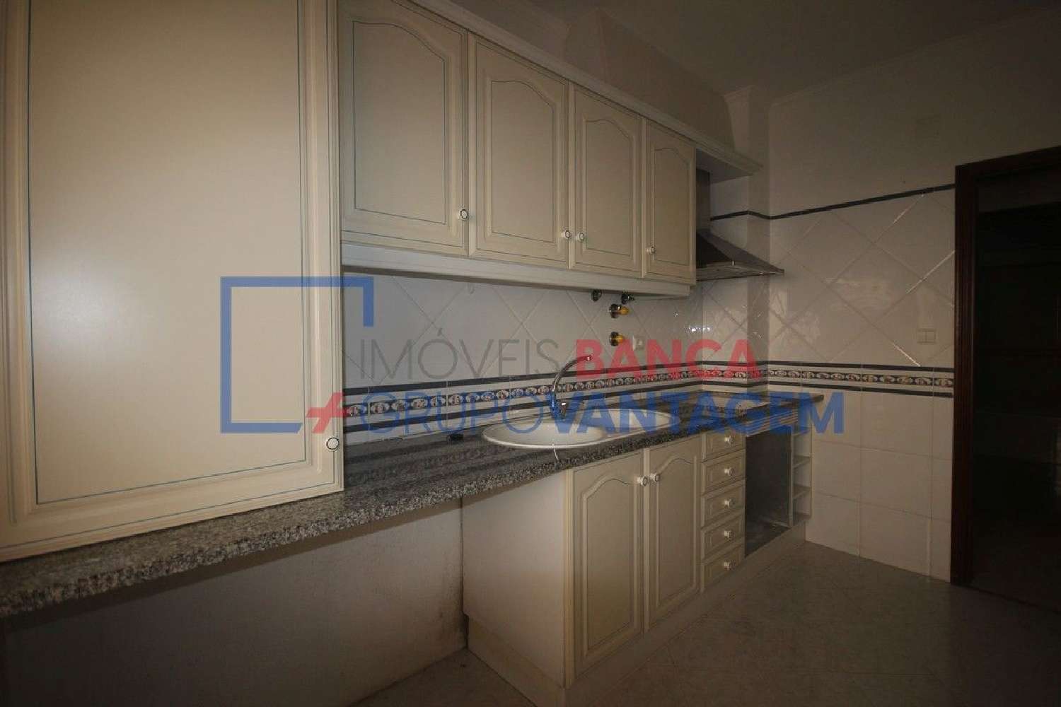 en venta apartamento Salvador Chamusca 2