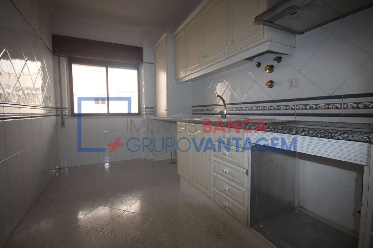 en venta apartamento Salvador Chamusca 3