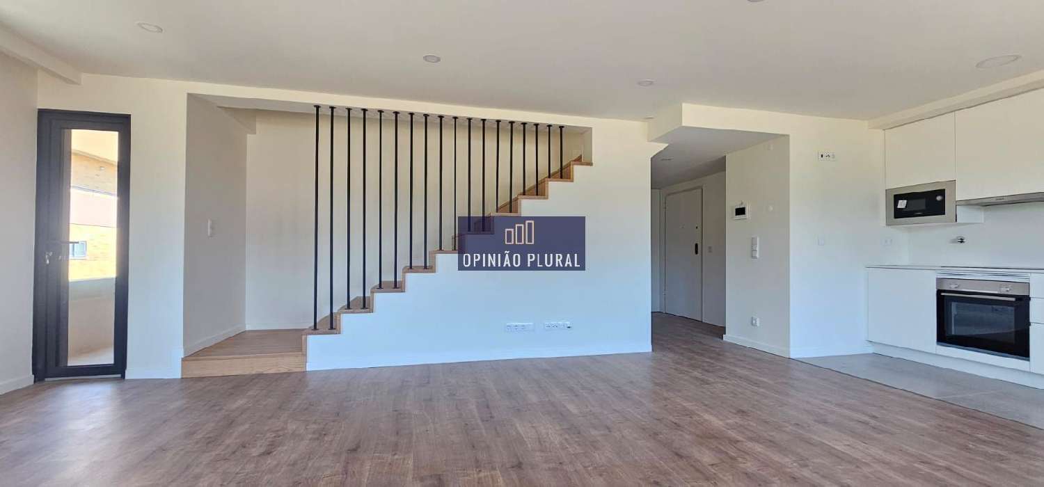  à venda apartamento Crestuma Vila Nova De Gaia 2