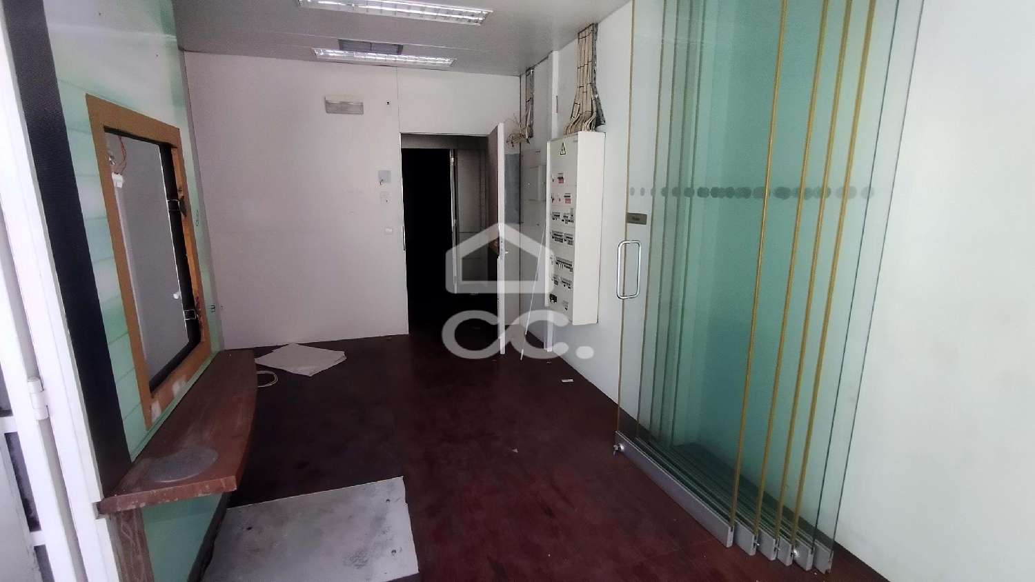  for sale commercial Leiria Leiria 8