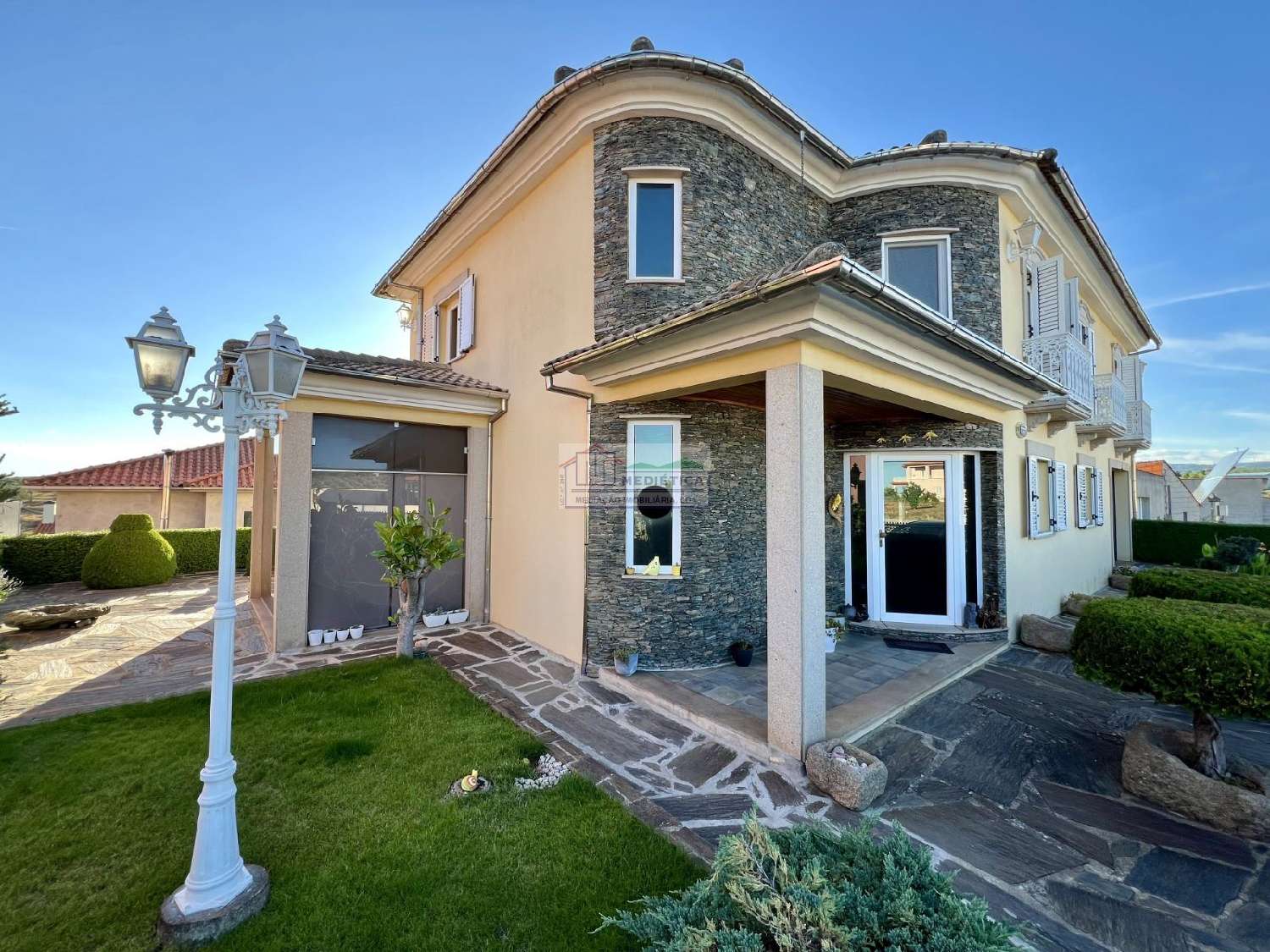  à venda casa Alfândega da Fé Alfândega Da Fé 1