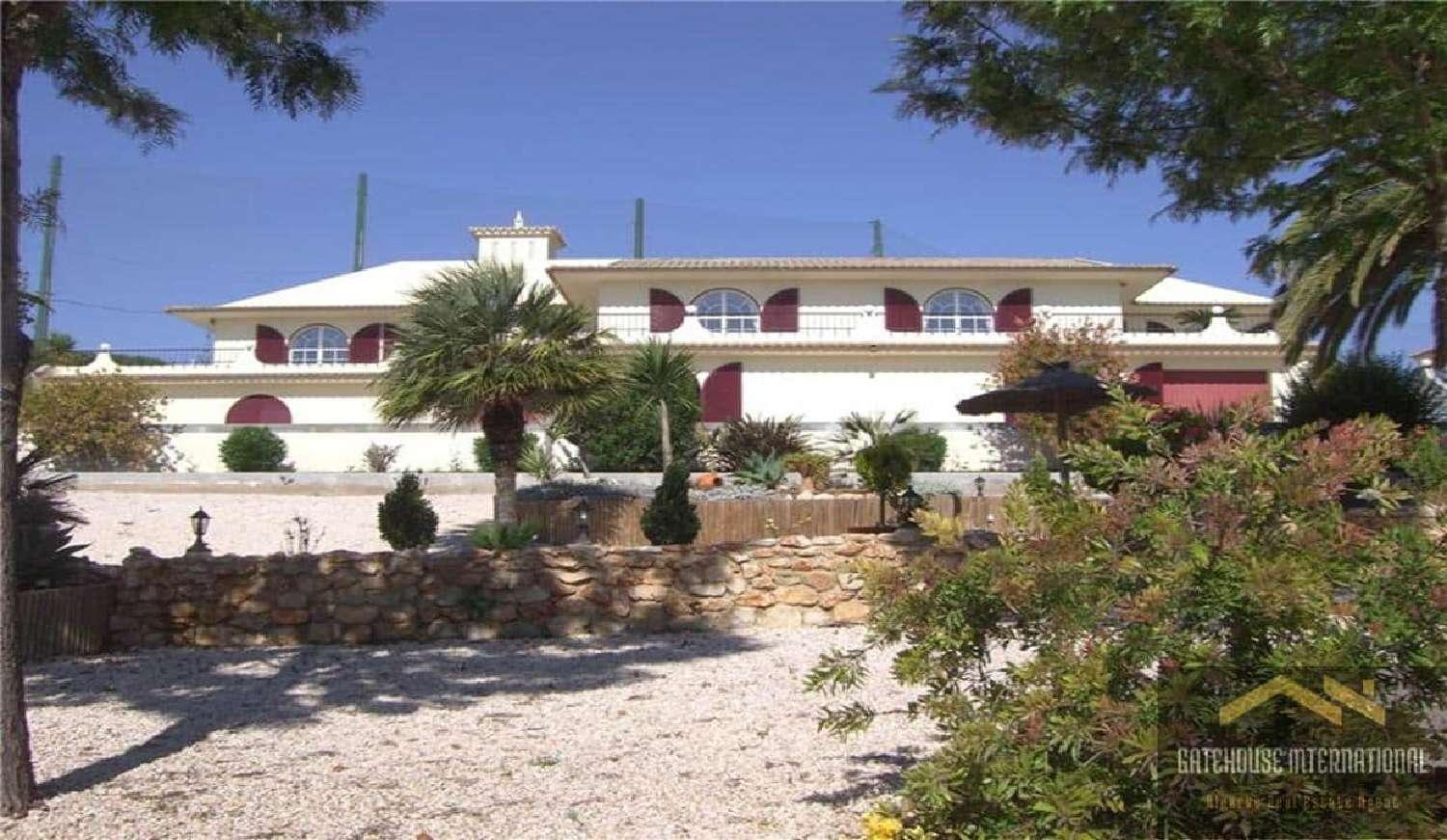 en venta casa Boavista Tarouca 3