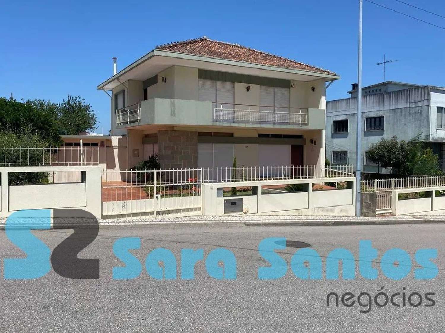 en venta casa Caldas de São Jorge Santa Maria Da Feira 2