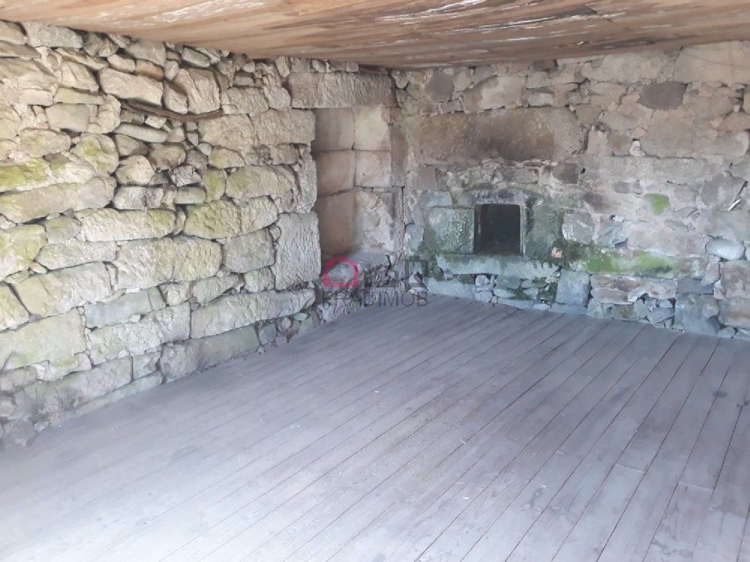 à venda casa Carvalhal Castro Daire 2