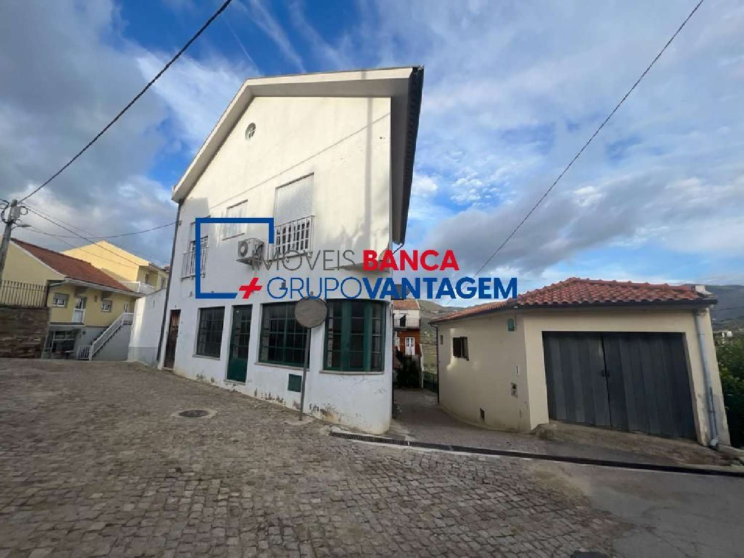  à venda casa Ervedosa do Douro São João Da Pesqueira 1