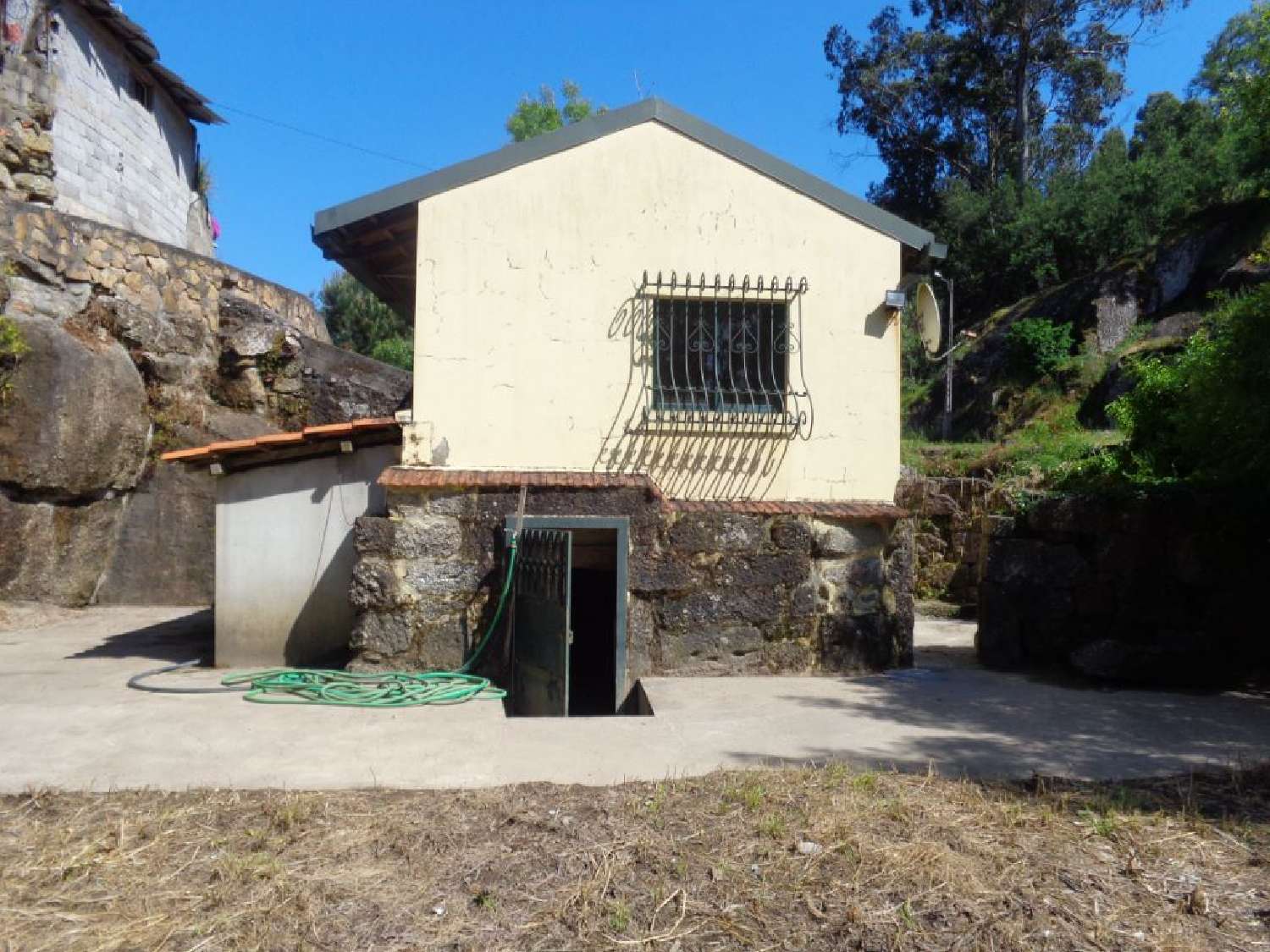  for sale house Ruílhe Braga 1