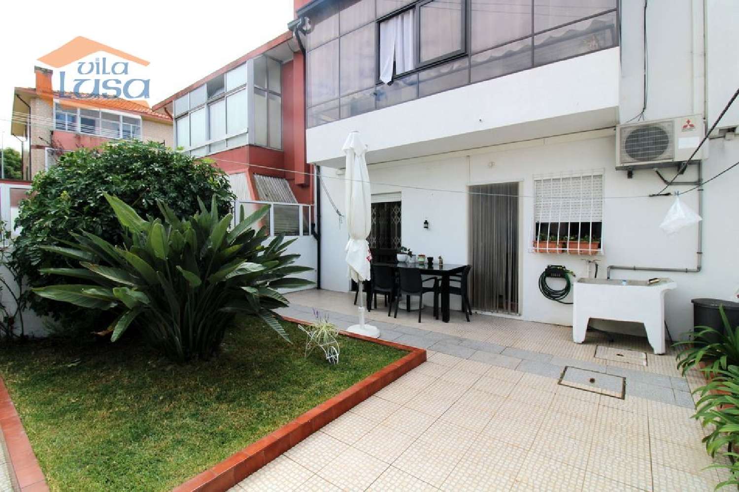  for sale house São Félix da Marinha Vila Nova De Gaia 2