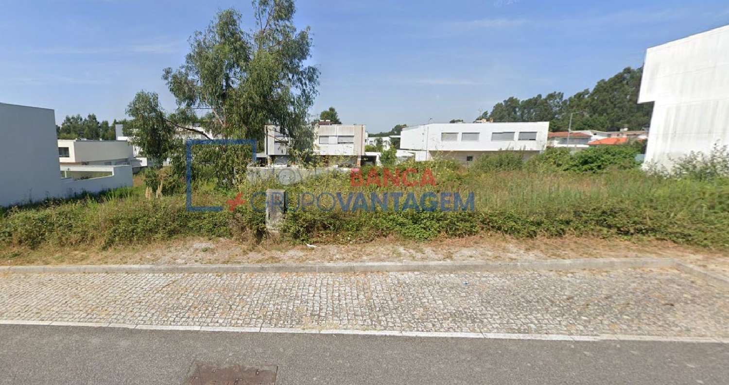  à venda terreno Maia Maia 1