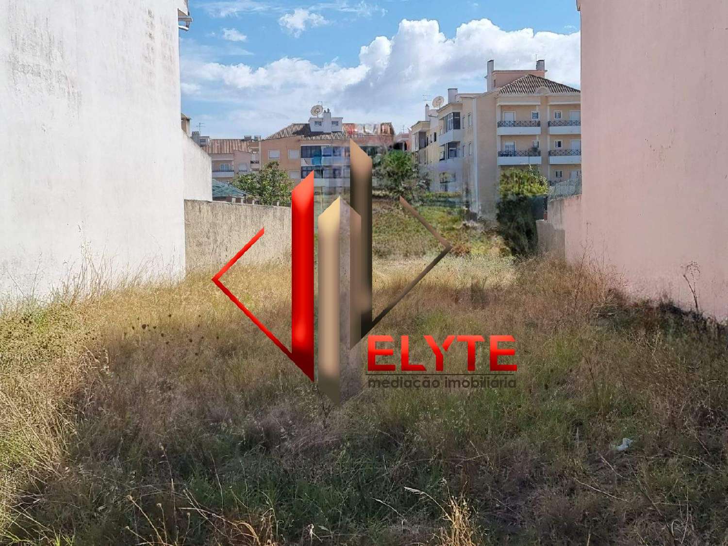  te koop terrein Samora Correia Benavente 5