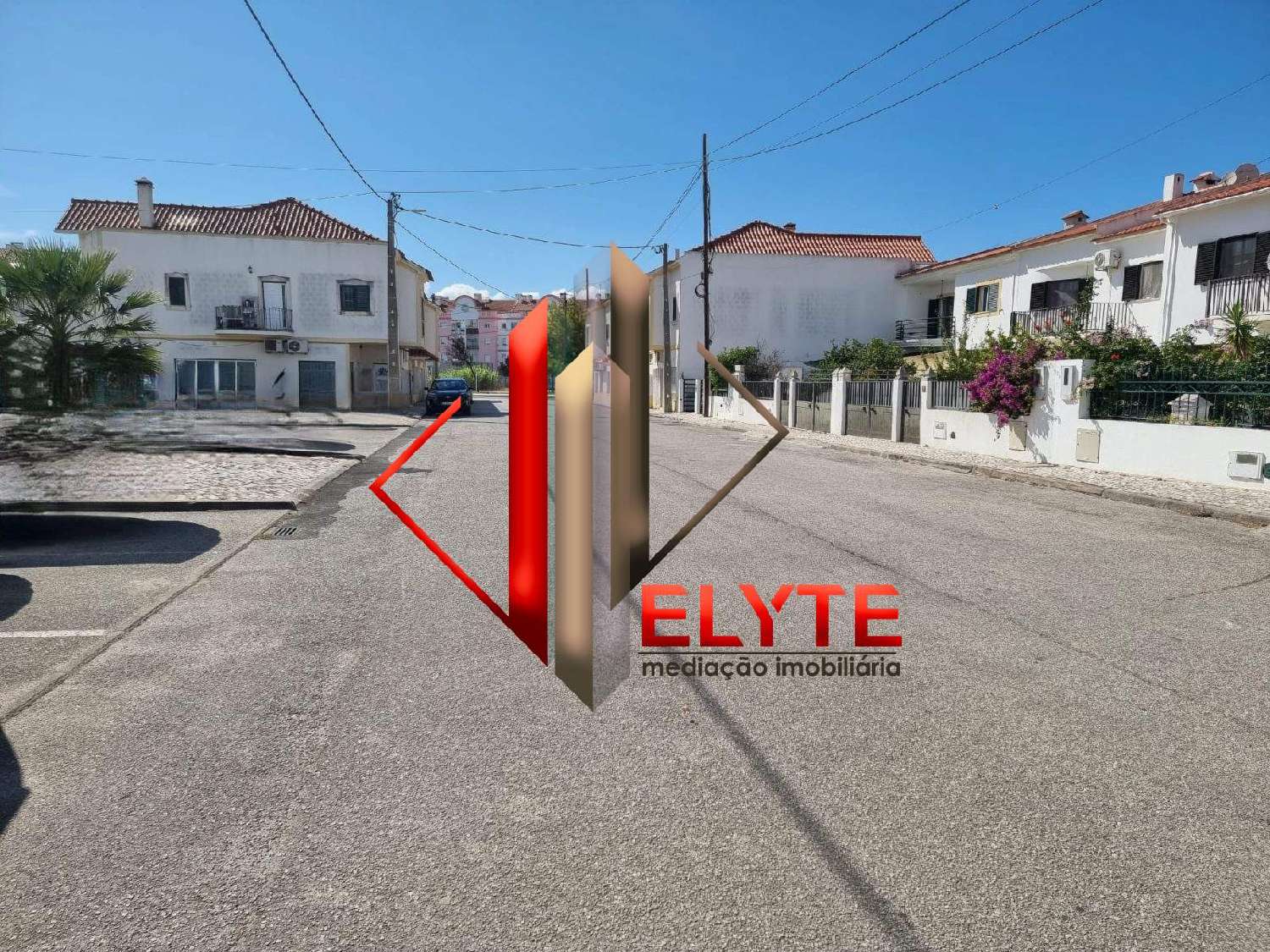  te koop terrein Samora Correia Benavente 8