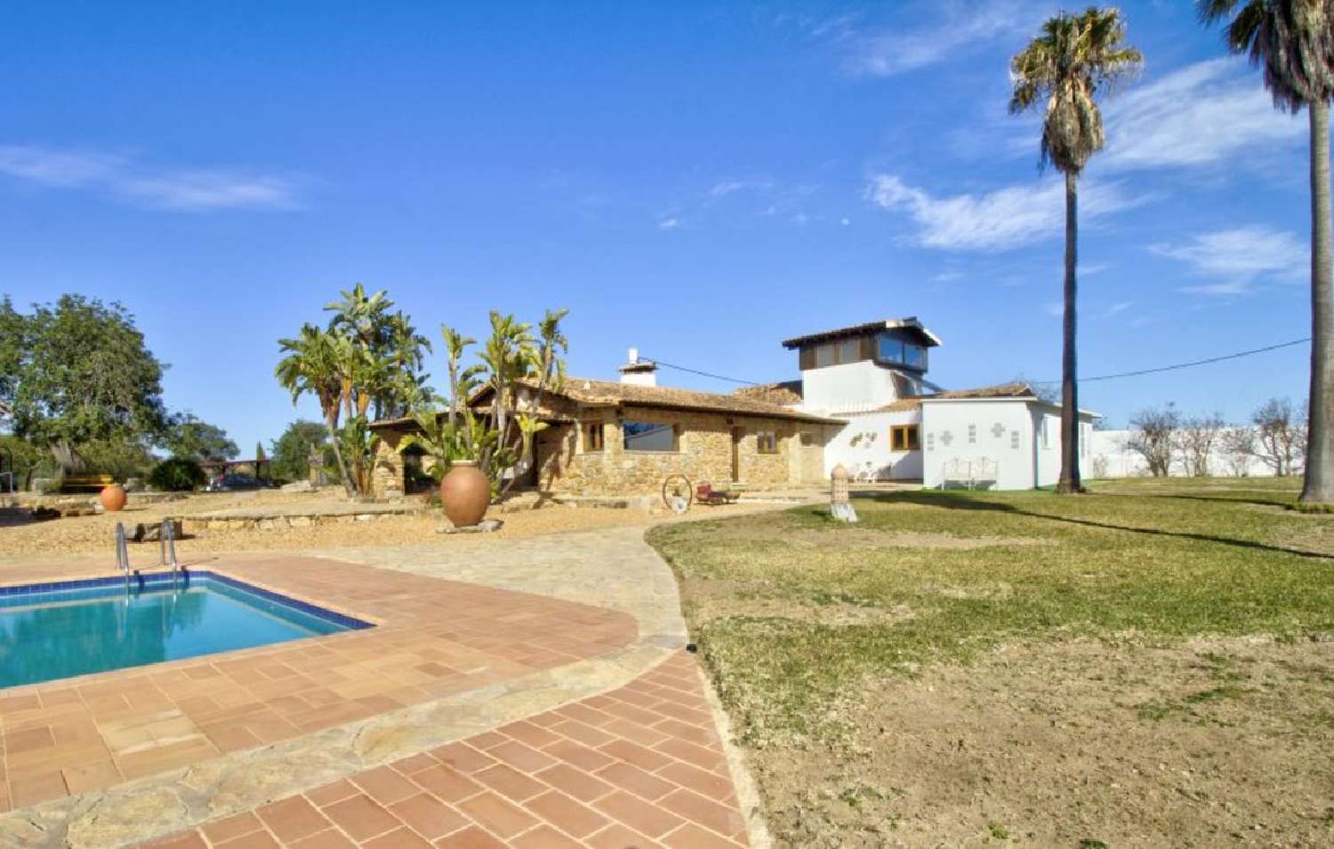  for sale villa Moncarapacho Olhão 2