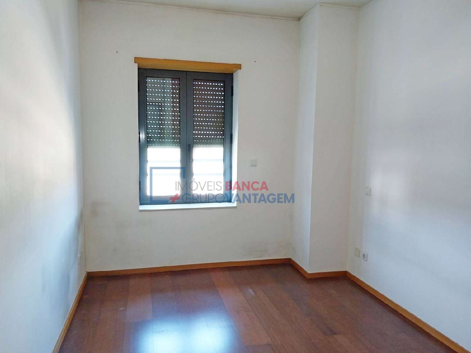 à venda apartamento Oliveira do Douro Cinfães 3