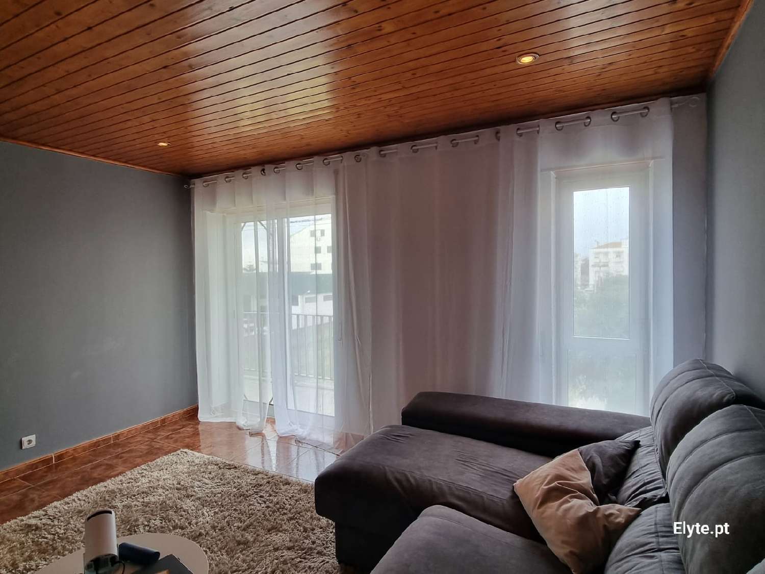  köpa lägenhet Samora Correia Benavente 5
