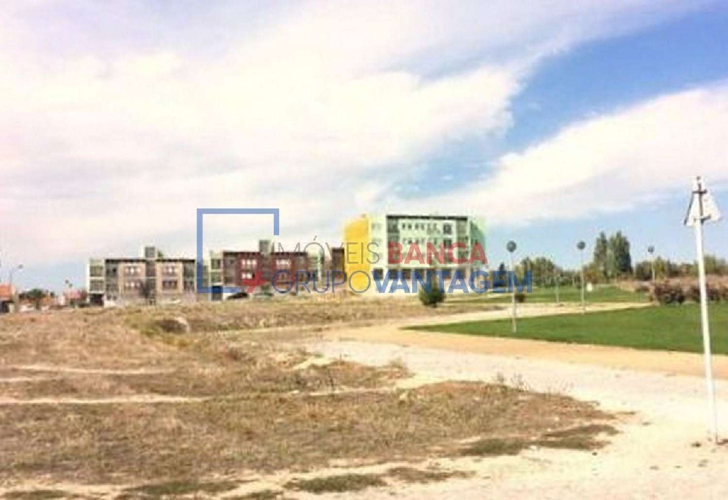  à venda terreno Apelação Loures 1