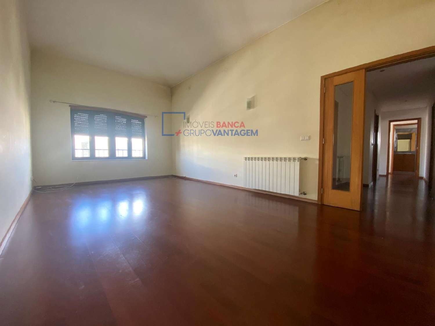  à venda apartamento Oliveira do Douro Cinfães 2