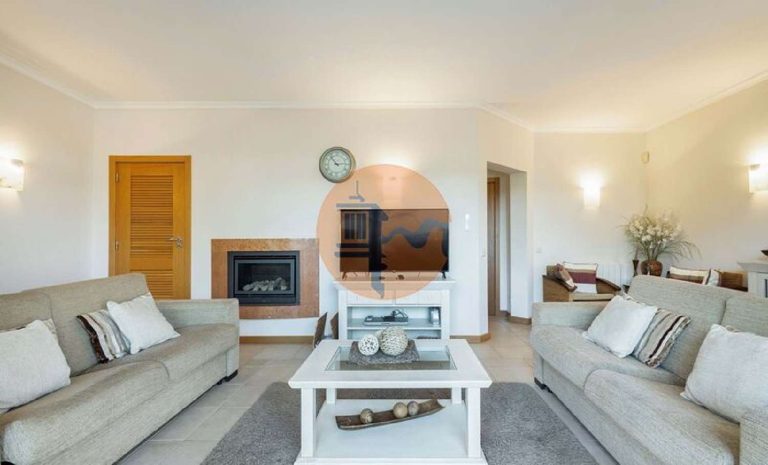  for sale villa Estombar Lagoa (Algarve) 1