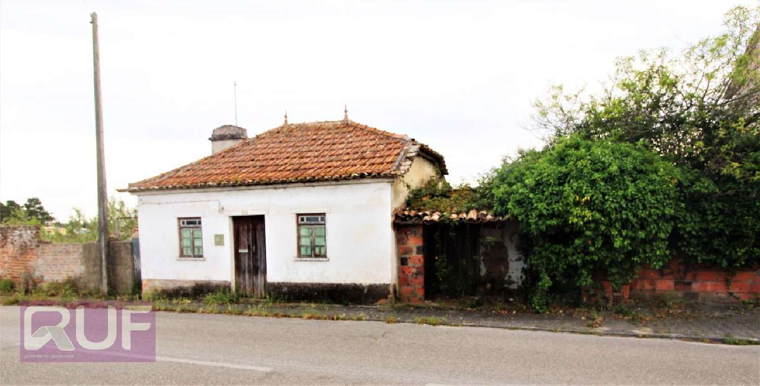 à venda casa Coimbrão Leiria 2